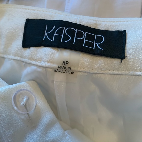 White Kasper pants size 8P - Picture 3 of 3